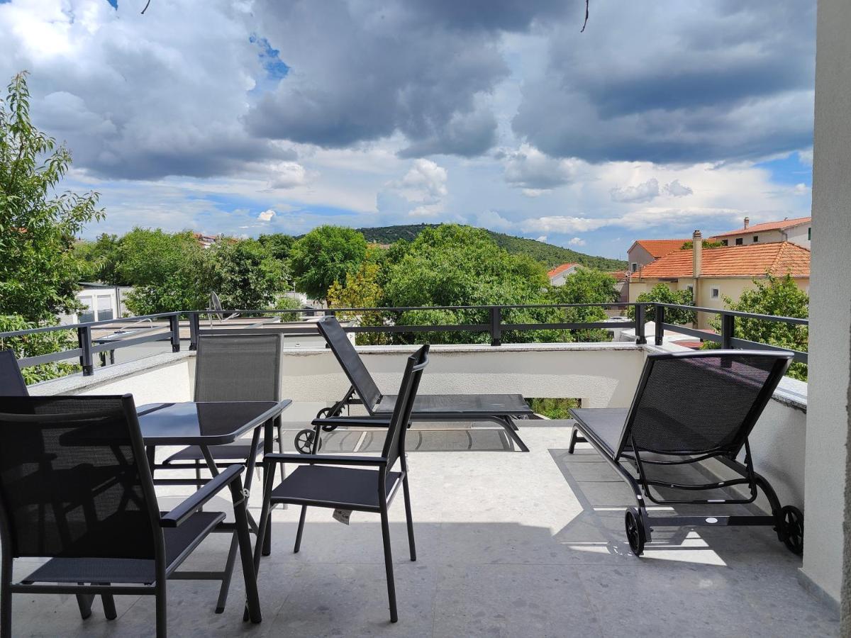 Apartments Grape Pirovac Zewnętrze zdjęcie