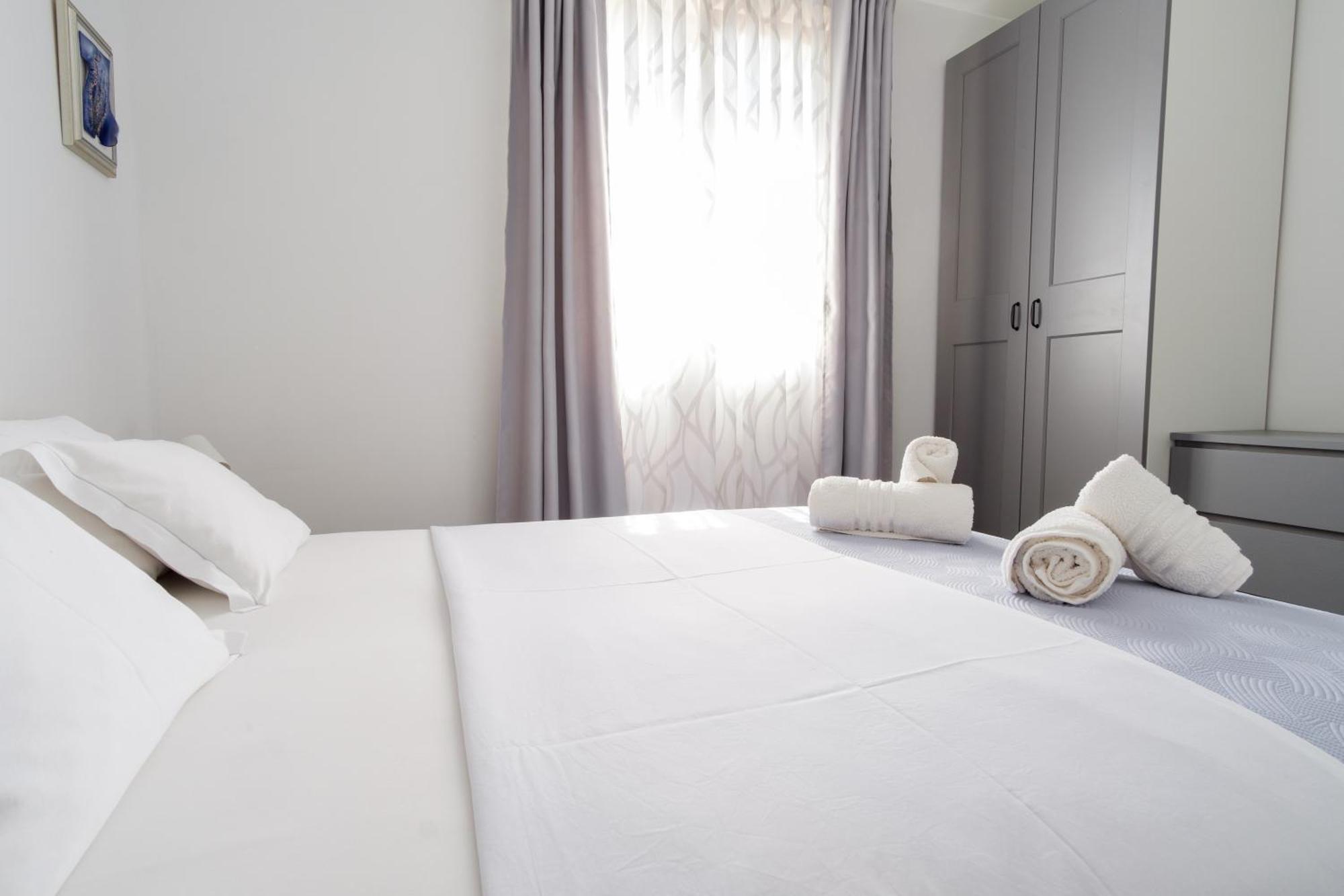 Apartments Grape Pirovac Zewnętrze zdjęcie