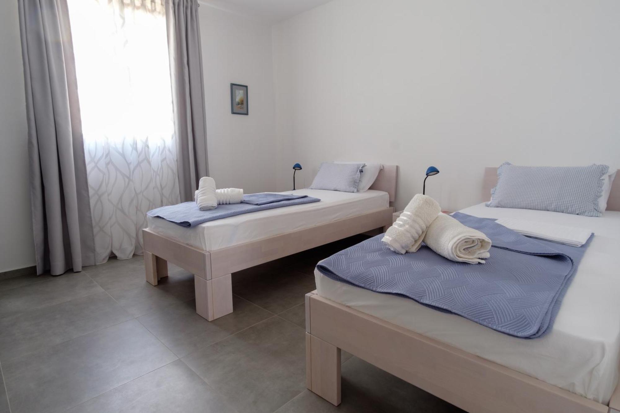 Apartments Grape Pirovac Zewnętrze zdjęcie